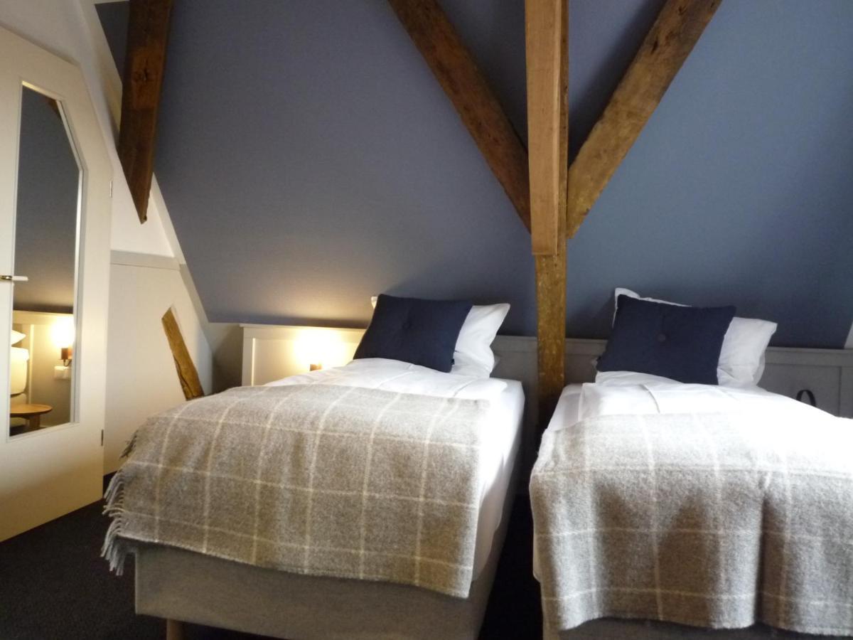 Hohes Haus Hotel Greetsiel Ngoại thất bức ảnh